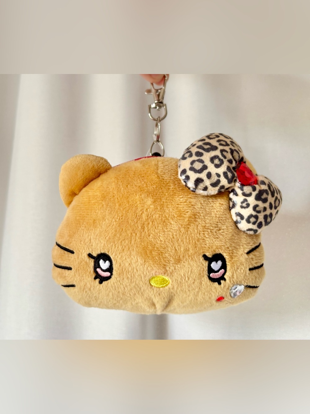 Hello Kitty Gyaru Series Tan Plush Pouch Keychain w leopard Bow NWT Japan Exclus